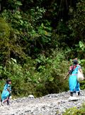 Picture Of The Day: A couple of the indigenous Ngobe-Bugle/Guaymi.